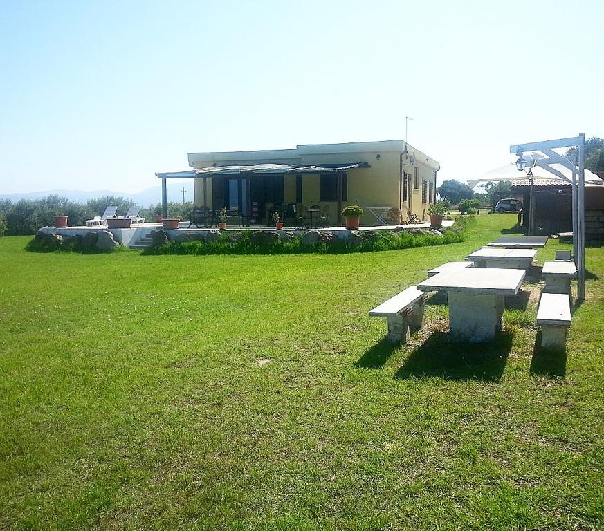 Villa Paola Valledoria  Exterior photo